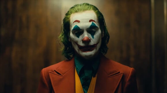 Joker : Joaquin Phoenix plonge dans la folie dans la première bande-annonce
