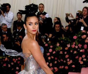 Nina Dobrev sur le red carpet du Met Gala 2019
