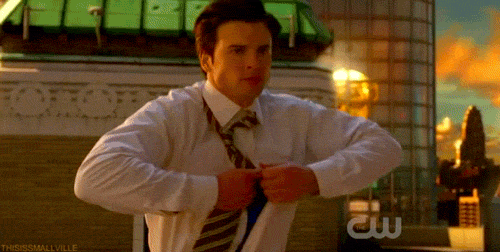 Arrow : Tom Welling reprend son rôle de Superman (Smallville) pour le gigantesque crossover