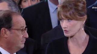 François Hollande révèle enfin ce qu'il a dit à Carla Bruni... et vous allez être déçus