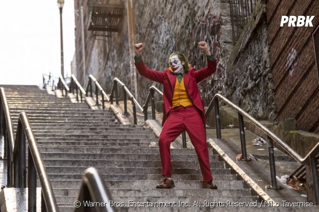 Joker : les internautes se prennent pour Joaquin Phoenix et rejouent la scène des escaliers dans le Bronx, les habitants en ont marre