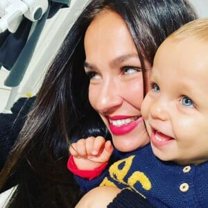 Julie Ricci pose avec son fils Gianni sur Instagram