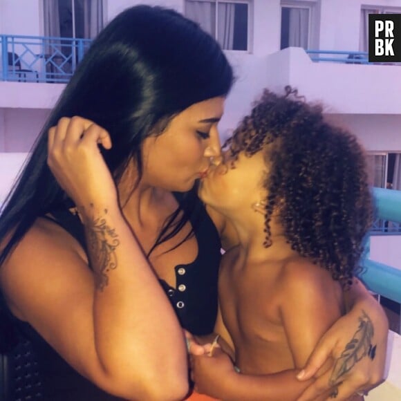 Jessica Da Silva avec sa fille Kiyara