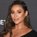 Shay Mitchell maman : la star de PLL dévoile le prénom original de son bébé