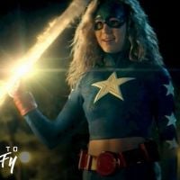 Stargirl : la nouvelle super-héroïne du Arrowverse se dévoile dans une bande-annonce