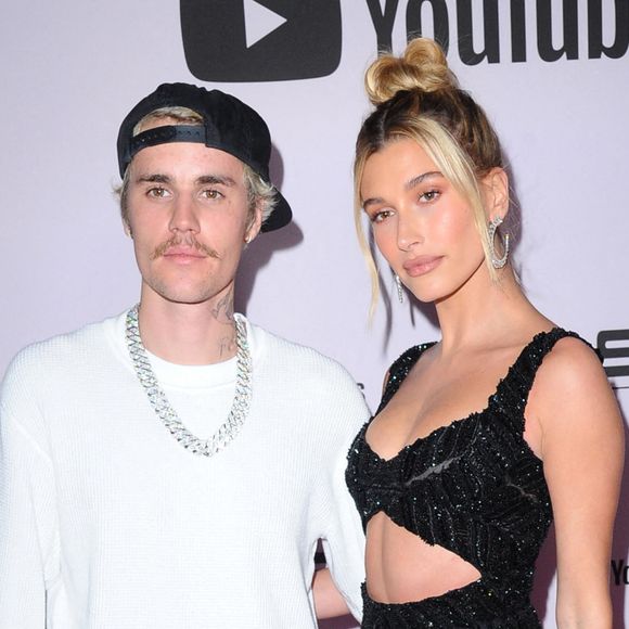 Justin Bieber atteint de la maladie de Lyme : Hailey Baldwin le défend face aux critiques
