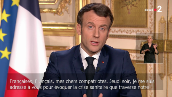 Emmanuel Macron : la femme qui s'occupe des sous-titres de ses allocutions raconte les coulisses