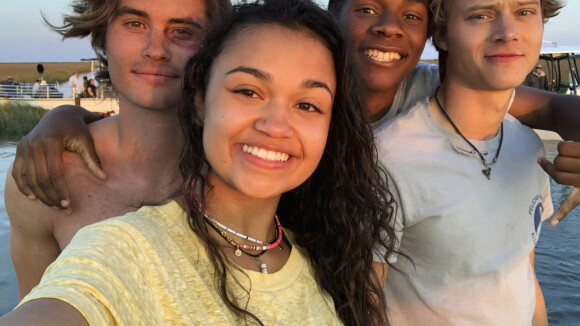 Chase Stokes, Madison Bailey, Austin North... quel âge ont réellement les acteurs de Outer Banks ?