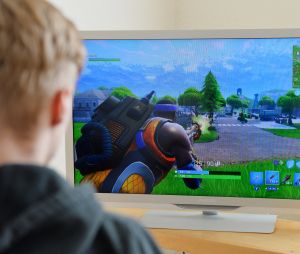 Fortnite : quand le jeu vidéo d'Epic Games aide les enfants et les ados maltraités