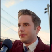 The Politician saison 2 : entre Payton Hobart et Dede Standish, la guerre est déclarée (trailer)