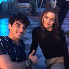 Taylor Zakhar Perez (The Kissing Booth 2) en couple avec Joey King ? Il réagit encore à la rumeur