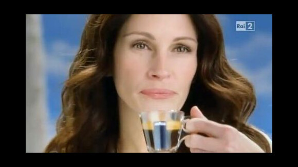 Julia Roberts ... Elle aussi veut nous vendre du café
