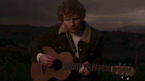 "Afterglow" : Ed Sheeran de retour avec un joli cadeau de Noël !