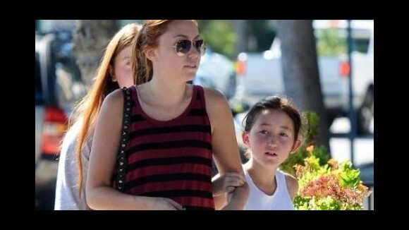 Noah Cyrus ... la petite soeur de Miley est privée de Twitter