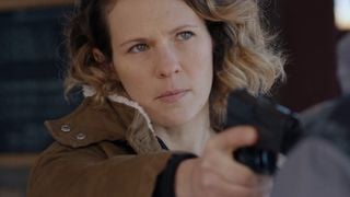 Demain nous appartient : Lucie (Lorie Pester) morte ou vivante ? Solène Hébert (Victoire) se confie