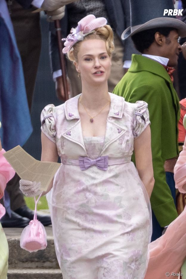 La Chronique des Bridgerton saison 2 nouvelles photos de tournage avec Penelope et Cressida