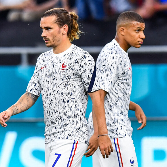 Kylian Mbappé en guerre contre Antoine Griezmann durant l'Euro 2020 ? "Ça se passait mal"