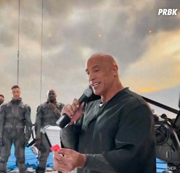 Black Adam : tournage terminé, Dwayne Johnson offre 10 000 dollars à l'équipe du film