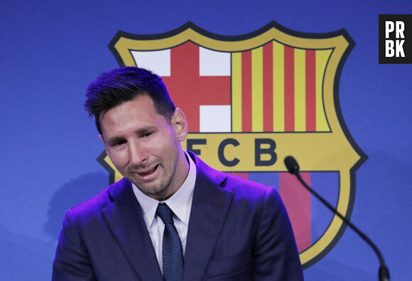 Lionel Messi : "Je voulais rester au Barça", conférence de presse émouvante avant son arrivée au PSG