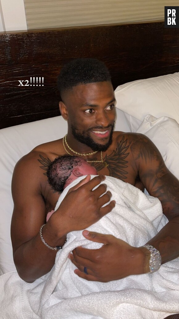 Van Jefferson dévoile une photo de son bébé, né après le Super Bowl 2022