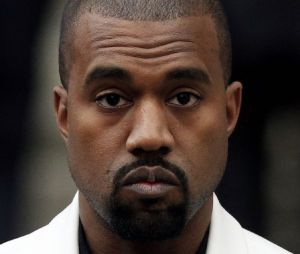 Kanye West sortirait avec un sosie de Kim Kardashian