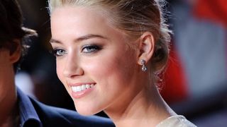 Amber Heard VS Johnny Depp : début du procès, l'actrice surprend tout le monde, "J'ai toujours de l'amour pour Johnny"