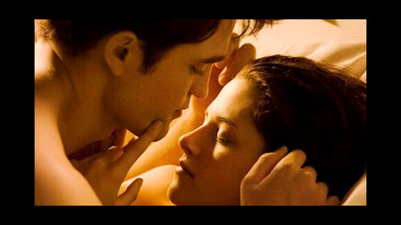 Robert Pattinson ... il évoque sa photo nue avec Kristen Stewart ... et n'est pas content
