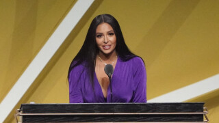 Mort de Kobe Bryant : sa veuve Vanessa obtient 16 millions de dollars dans l'affaire des photos morbides des cadavres