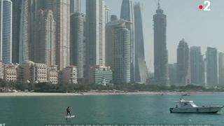 "On attend quoi pour leur refuser la sécu sociale ?" : ces influenceurs heureux de ne pas payer d'impôts à Dubaï font vomir les internautes