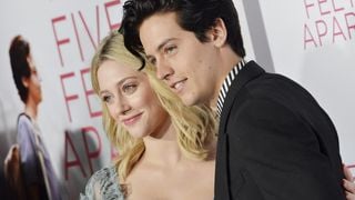 Cole Sprouse affirme avoir été trompé dans toutes ses relations : un tacle à Lili Reinhart ?