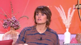 "Vous êtes vraiment des vendus !" : Faustine Bollaert recalée par des invités dans Ca commence aujourd'hui