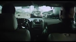 300 voitures détruites et 2,5 millions de dollars pour l'une des séquences d'action les plus chères de l'histoire du cinéma