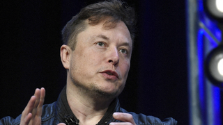 "Pause des essais immédiate" : Elon Musk et 1000 autres personnalités paniquent face à Chat GPT-4