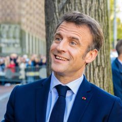 "Il se fout vraiment des Français" : Macron pris en flag' en train de chanter après son allocution, les internautes en colère
