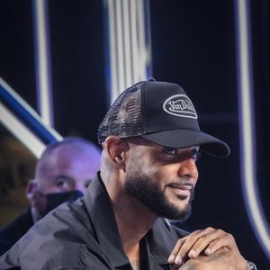 Exclusif - Booba (Elie Yaffa) - TPMP (Touche Pas à Mon Poste) présenté par Cyril Hanouna, diffusée en direct le 20 Septembre 2021 sur C8 avec Booba venu annoncer son prochain concert au Stade de France - Paris le 20 Septembre 2021 © Jack Tribeca / Bestimage  (No Web - pour suisse et Belgique) 