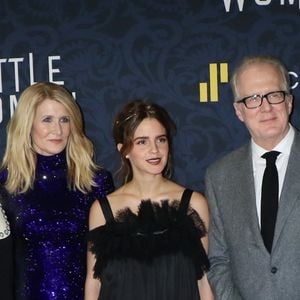 Hadley Robinson, James Norton, Louis Garrel, Saoirse Ronan, Laura Dern, Emma Watson, Tracy Letts, Florence Pugh, Eliza Scanlen et Chris Cooper à la première de Little Women au Musée d'Art moderne à New York, le 7 décembre 2019  Guests attend the "Little Women" World Premiere held at the Museum of Modern Art. 7th december 2019 