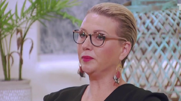 "Je lui urine dessus" : 2 candidats de la Villa 8 virés par Lucie Mariotti, l'un d'eux balance sur ce qu'on n'a pas vu à l'écran et évoque un "plan à 3"