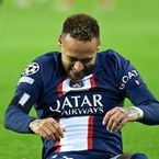 "Vraiment un club de clowns" : les supporters du PSG s'attaquent à Neymar chez lui, le Brésilien réplique avec une double provoc... qui fracasse Kylian Mbappé