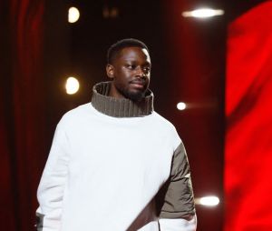 Exclusif - Dadju chante son tube "Saigne" - Enregistrement de l'émission "M6 sur son 31", présentée par E.Gossuin et diffusée le 31 décembre sur M6 © Christophe Clovis / Bestimage