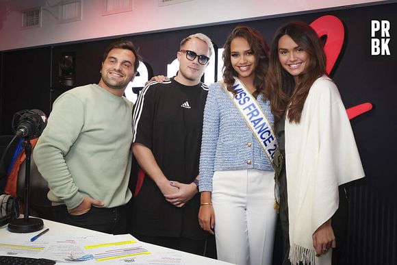 Exclusif - Fabien Delettres, Guillaume Genton, Miss France 2023 Indira Ampiot, Diane Leyre (Miss France 2022) - Matinale d’Europe 2, 6H-9H30 animée par G.Genton, F.Delettres, D.Leyre - Paris le 03/01/2023 - © Jack Tribeca / Bestimage