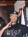 Booba qui inaugure une boutique Unkt à Boulogne
