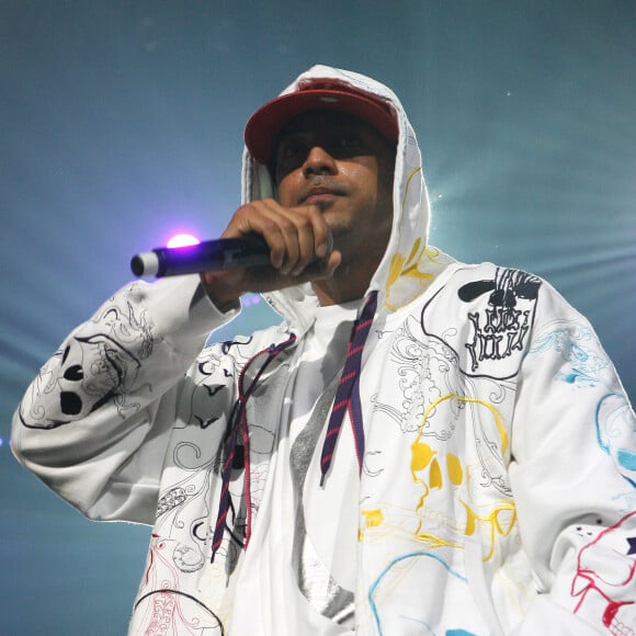 Booba en concert au Zenith.