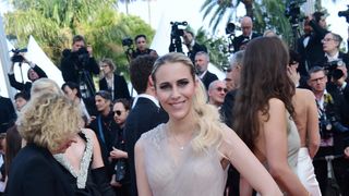 "Vous ne pouvez pas dire ça !" : excédée par une question polémique sur l'argent, Sarah Saldmann quitte le plateau de Chez Jordan