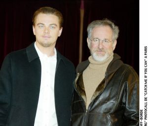 "LEONARDO DICAPRIO" "STEVEN SPIELBERG" PHOTOCALL DE "CATCH ME IF YOU CAN" A PARIS "PLAN AMERICAIN"