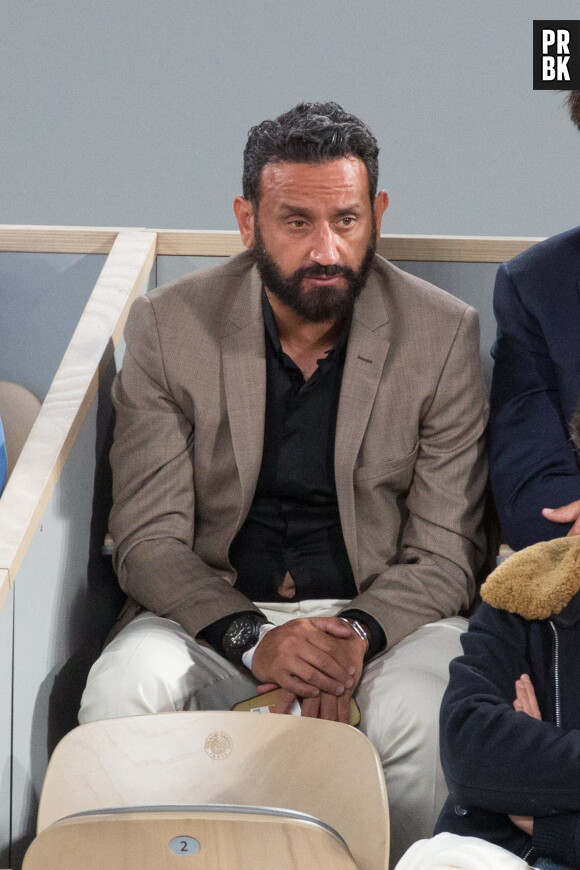 Cyril Hanouna - Célébrités dans les tribunes des internationaux de France de Roland Garros à Paris le 1er juin 2022. 