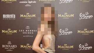 Fesses apparentes sous une robe transparente : on tient la tenue la plus sexy du Festival de Cannes, et on la doit à une beauté française
