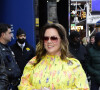 Melissa Mccarthy à son arrivée dans les studios de l'émission "Good Morning America" à New York. Le 25 avril 2023 