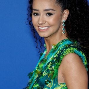 L’infuenceuse et vidéaste de 25 ans a malheureusement été victime d’odieuses critiques lors de sa montée des marches pour la série The Idol.
Léna Mahfouf (Léna Situations) - Photocall du gala de l’AmFar 2023 à l’Hôtel du Cap-Eden-Roc, Antibes, lors du 76ème Festival International du Film de Cannes. Le 25 mai 2023. © Moreau-Jacovides / Bestimage 