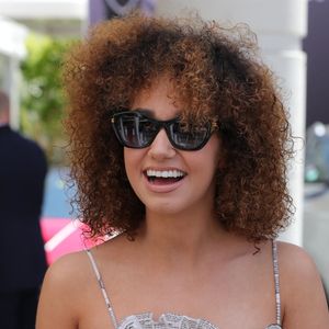 Léna Mahfouf (Léna Situations) arrive à l'hôtel "Martinez" lors du 76ème Festival International du Film de Cannes, le 25 mai 2023. 