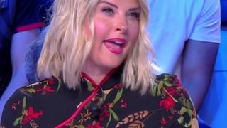 "Une énorme proportion de gros cons" : Kelly Vedovelli explose dans TPMP, Cyril Hanouna ne le supporte pas et la recadre sèchement